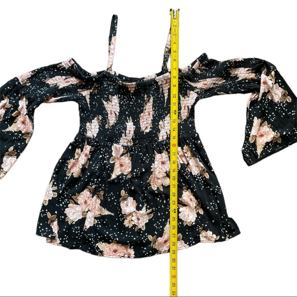 Torrid Lot of 2 Blouses. Torrid size 0, Size 12 - Picture 10 of 11